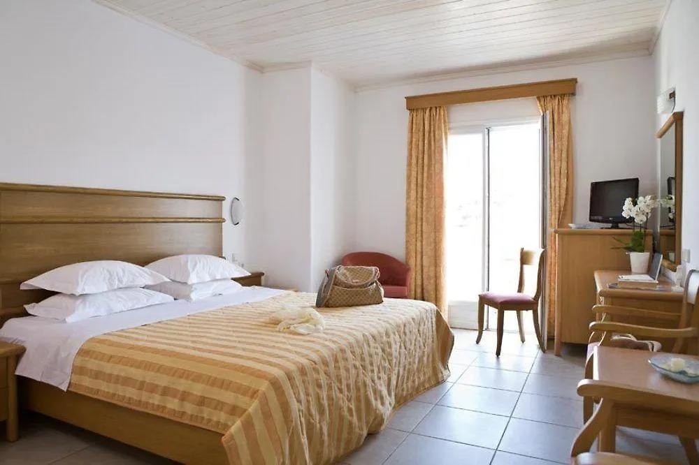 Yiannaki Hotel Ornos  4*, Ornos (Mykonos)